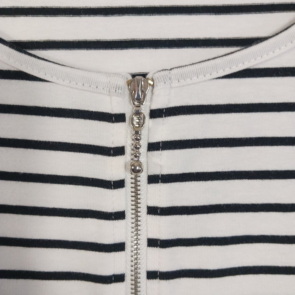 Umgee, NWT Oversized, Black and White Striped Mini Dress, Long Sleeve, Small - Picture 5 of 15